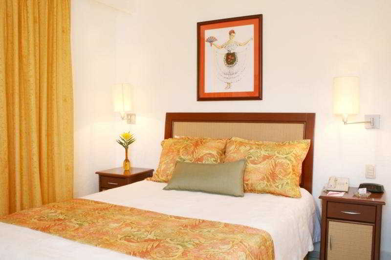Centro Historico Hotel 4*