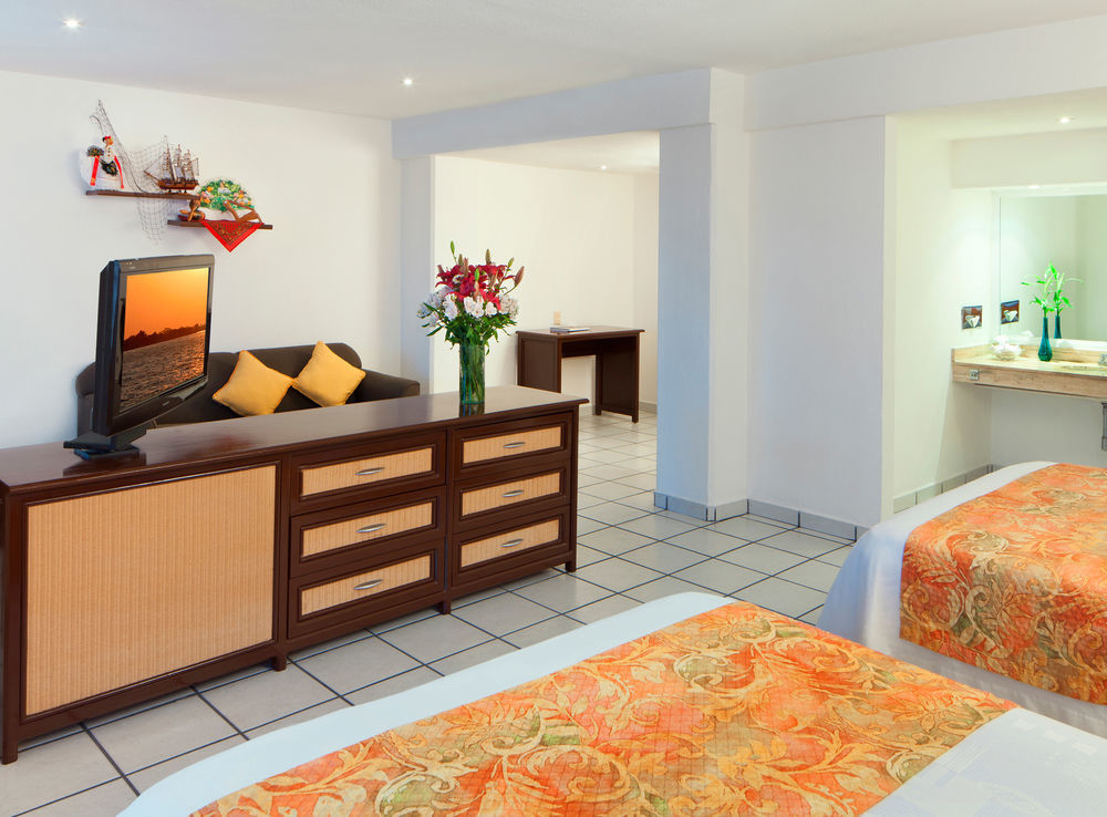 Centro Historico Hotel 4*